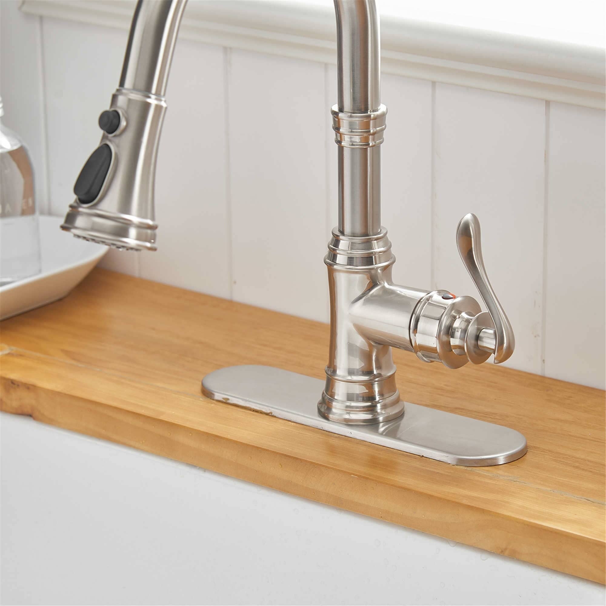 Pull Down Kitchen Faucet Single Handle Modern One Hole Kitchen Sink Faucets With Pull Down Sprayer Basin Tap With Deck Plate