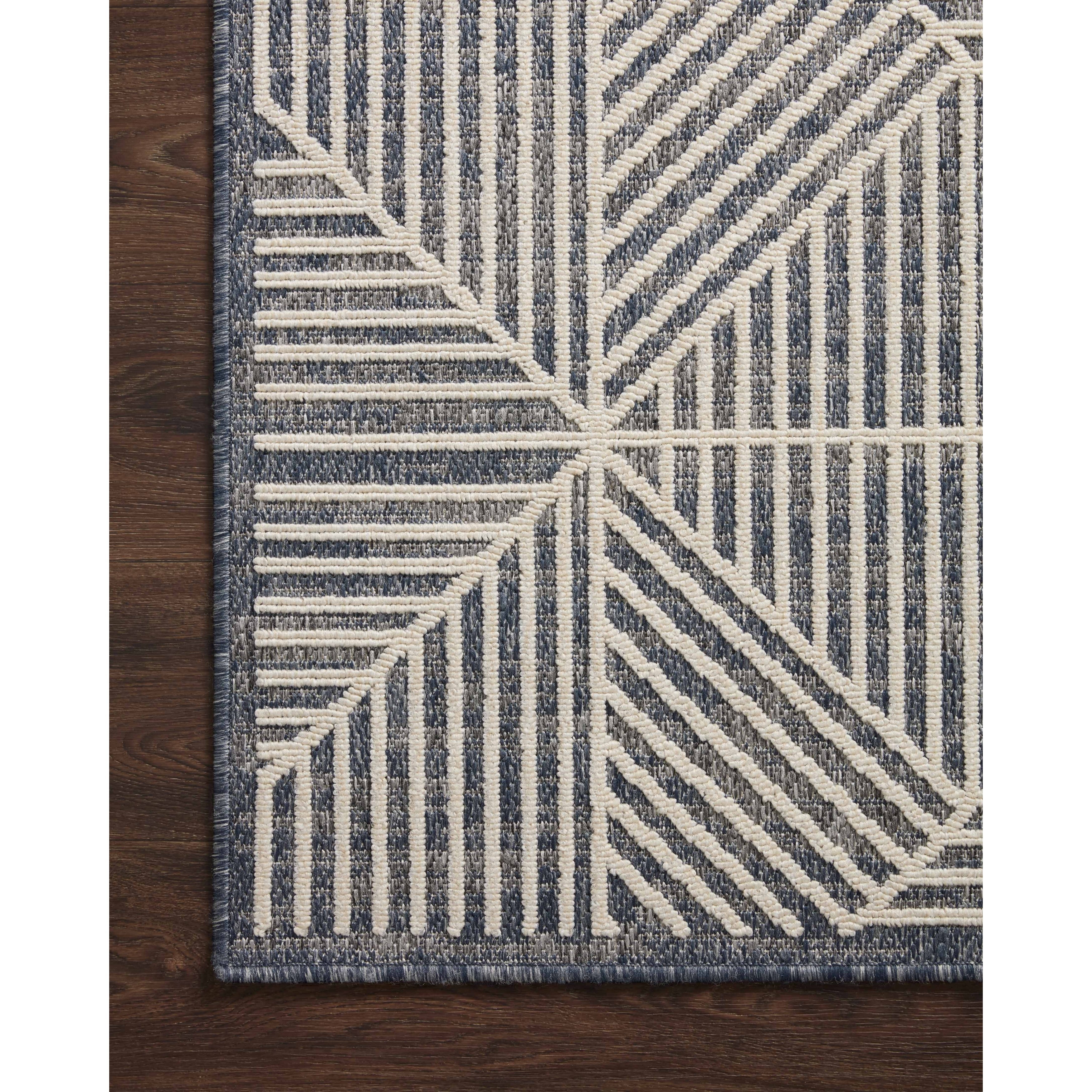 Alexander Home Renee Geometric Modern Indoor / Outdoor Rug