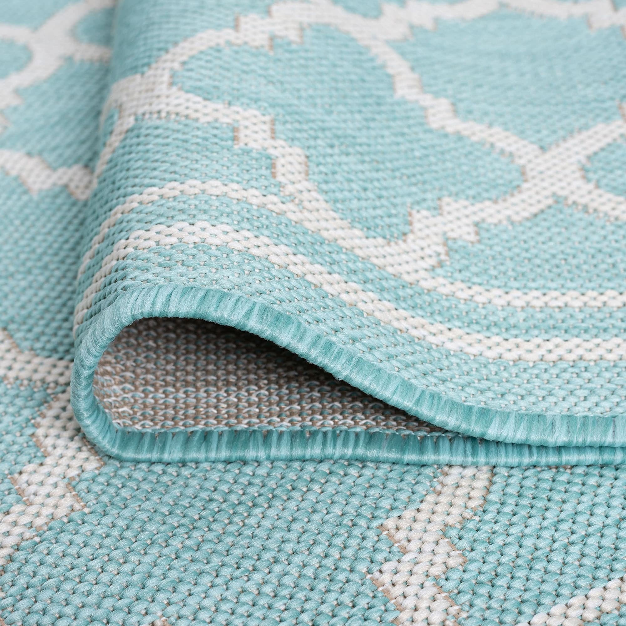 Exo Coastal Geometric Indoor/Outdoor Area Rug