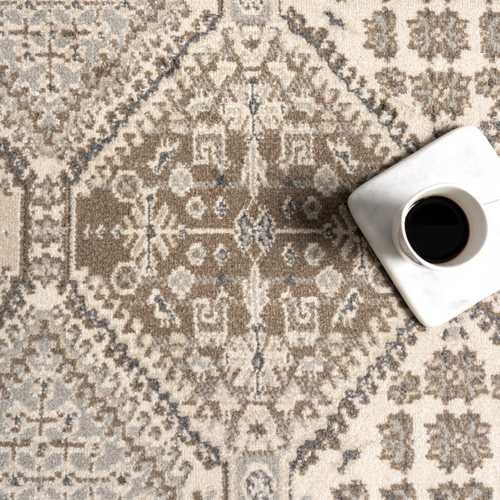 Nuloom Becca Traditional Tiled Area Rug