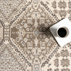 Nuloom Becca Traditional Tiled Area Rug