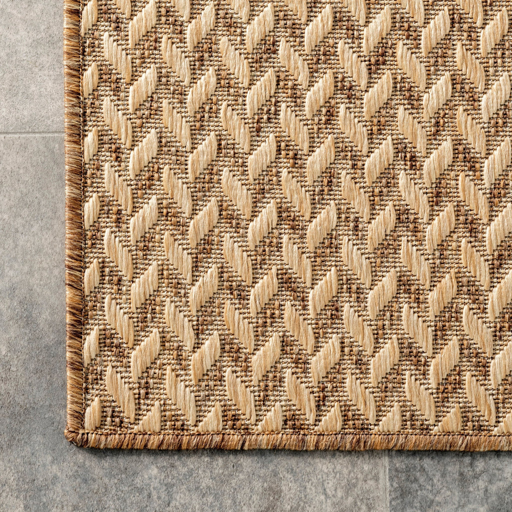 Nuloom Camryn Herringbone Indoor/Outdoor Area Rug