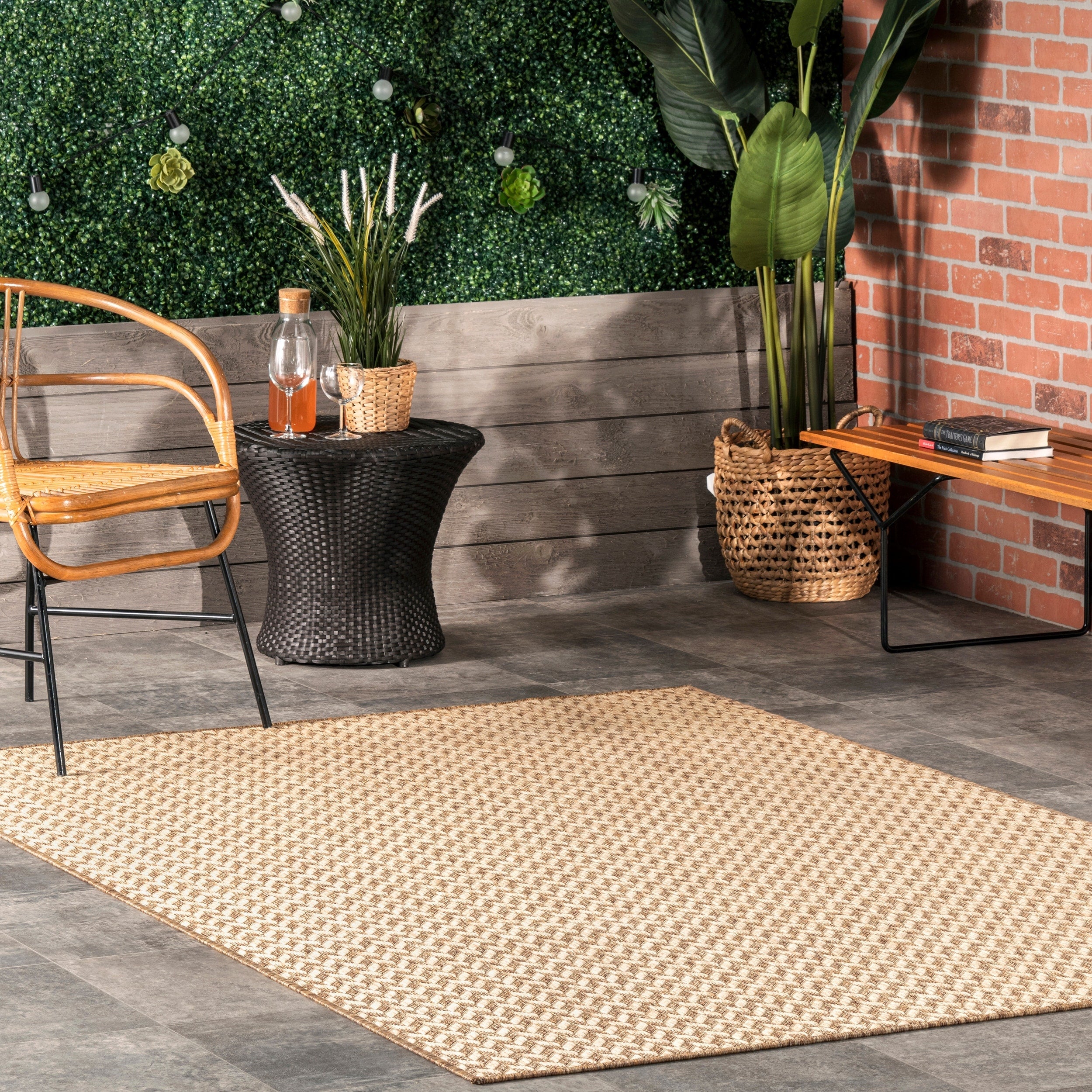 Nuloom Camryn Herringbone Indoor/Outdoor Area Rug