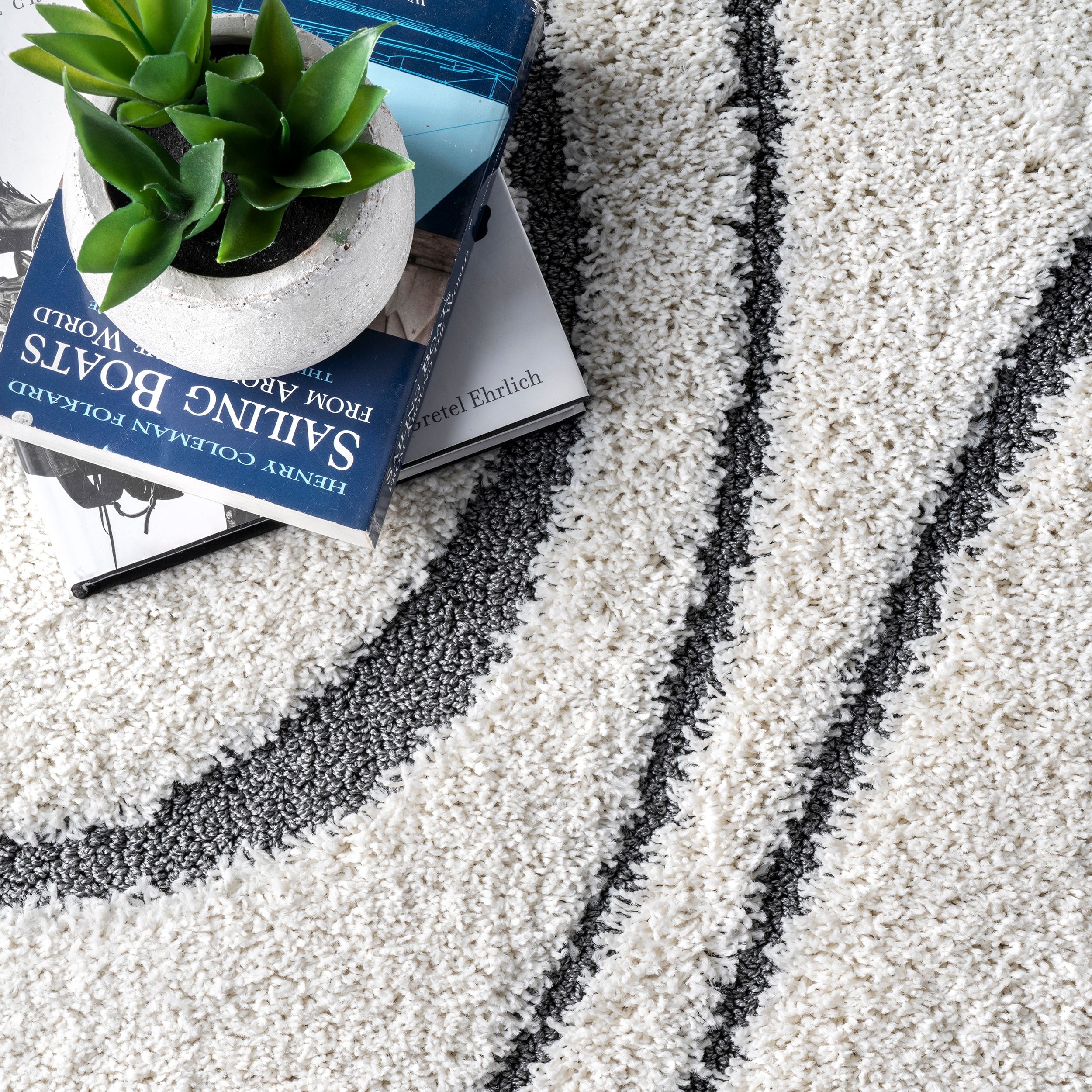 Nuloom Krista Contemporary Swirls Shag Area Rug