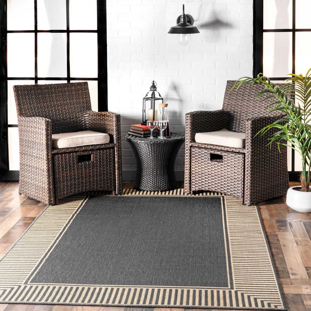 Nuloom Leah Classic Bordered Indoor/Outdoor Area Rug
