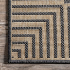 Nuloom Leah Classic Bordered Indoor/Outdoor Area Rug