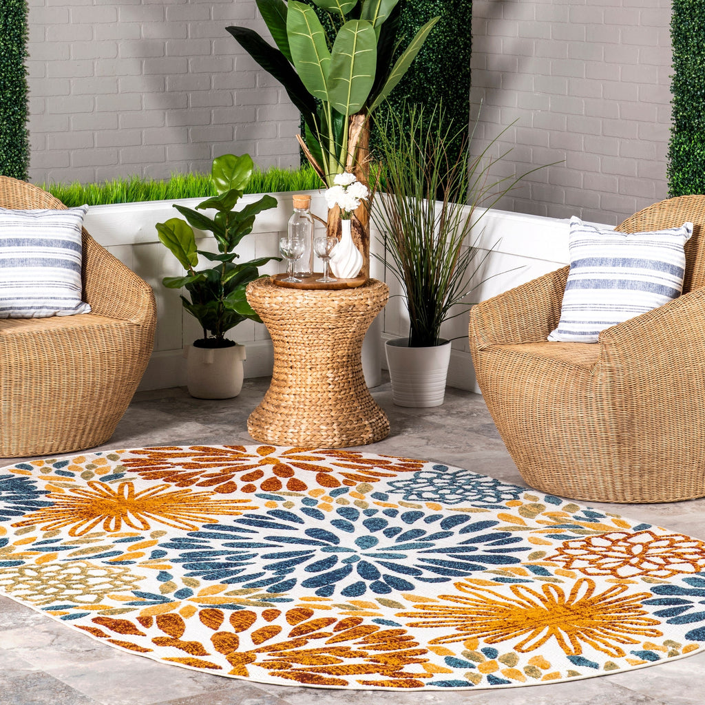 Nuloom Ronda Bold Floral Indoor/Outdoor Area Rug