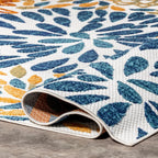 Nuloom Ronda Bold Floral Indoor/Outdoor Area Rug