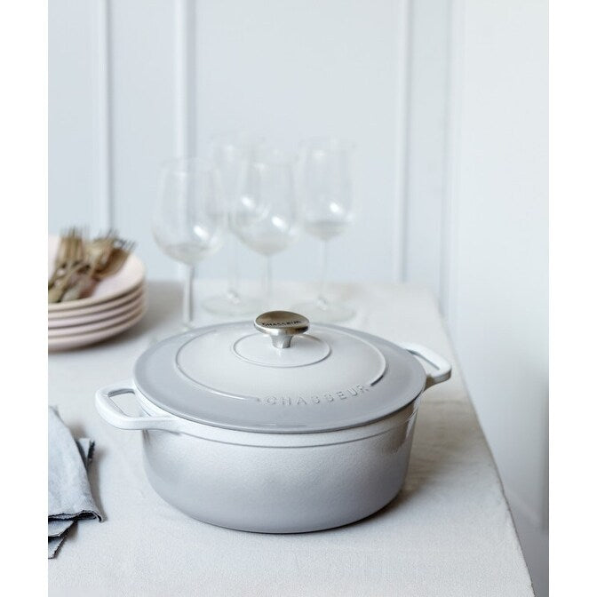 Chasseur French Enameled Cast Iron Round Dutch Oven, 4.2-quart