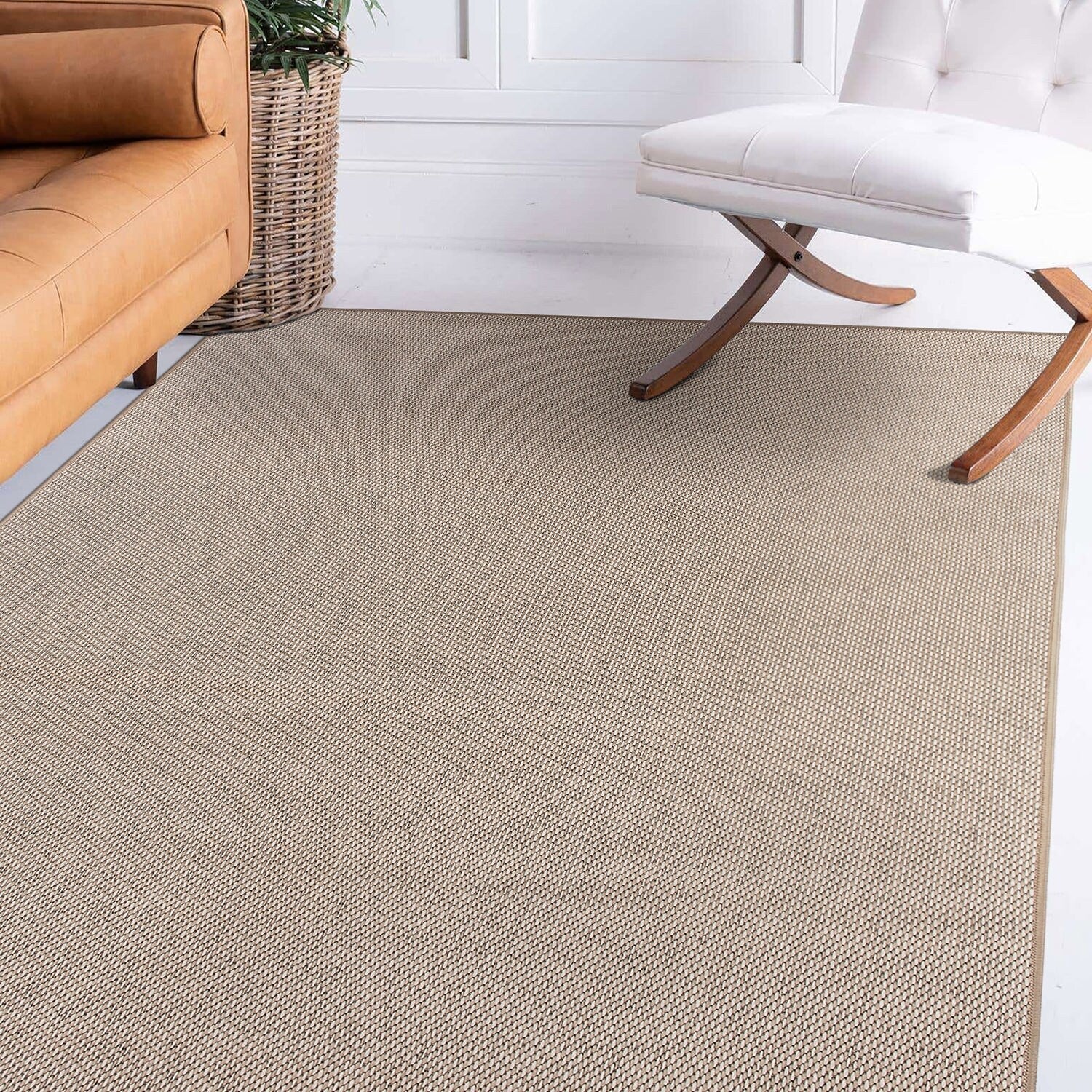 Contemporary Solid Indoor/Outdoor Area Rug