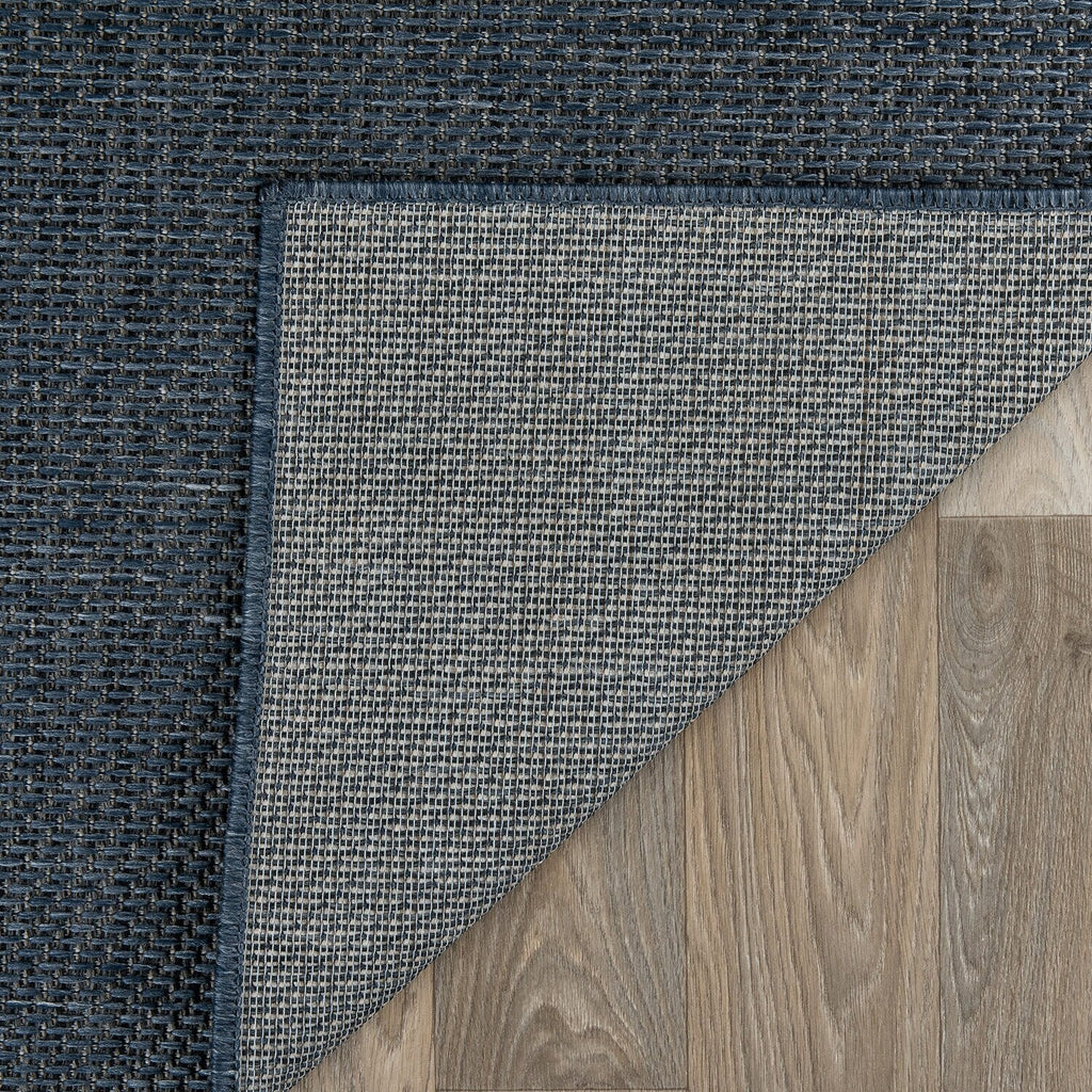 Contemporary Solid Indoor/Outdoor Area Rug