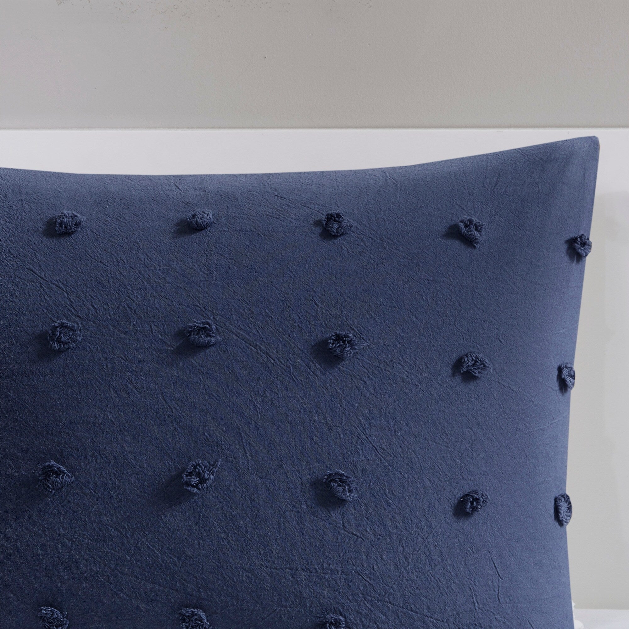 Intelligent Design Maize Cotton Jacquard Duvet Cover Set with Euro Shams and Throw Pillows