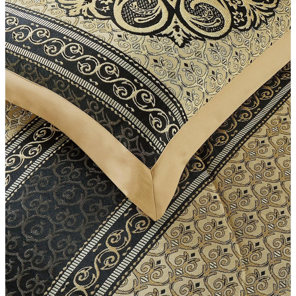 Nanshing Prince 7 Piece Elegant Medallion Comforter Set