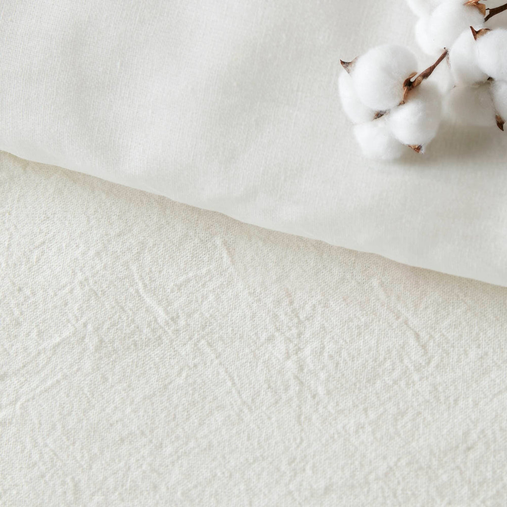 Intelligent Design Kids Ensley Pom Pom Cotton Jacquard Quilt Set with Throw Pillows