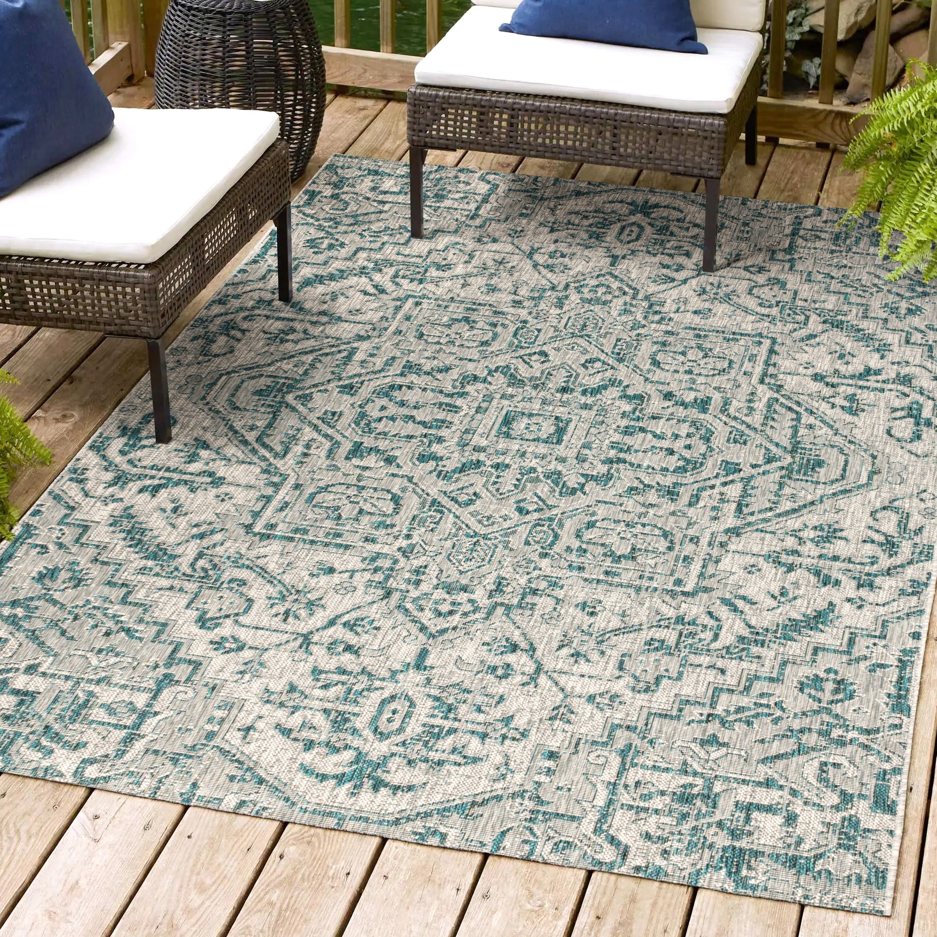 JONATHAN Y Charleston Medallion Indoor/Outdoor Area Rug