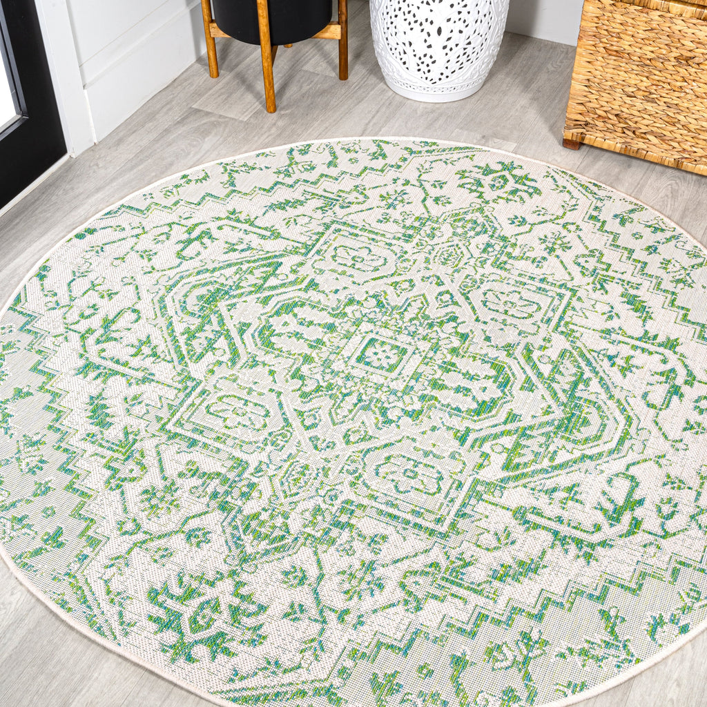 JONATHAN Y Charleston Medallion Indoor/Outdoor Area Rug