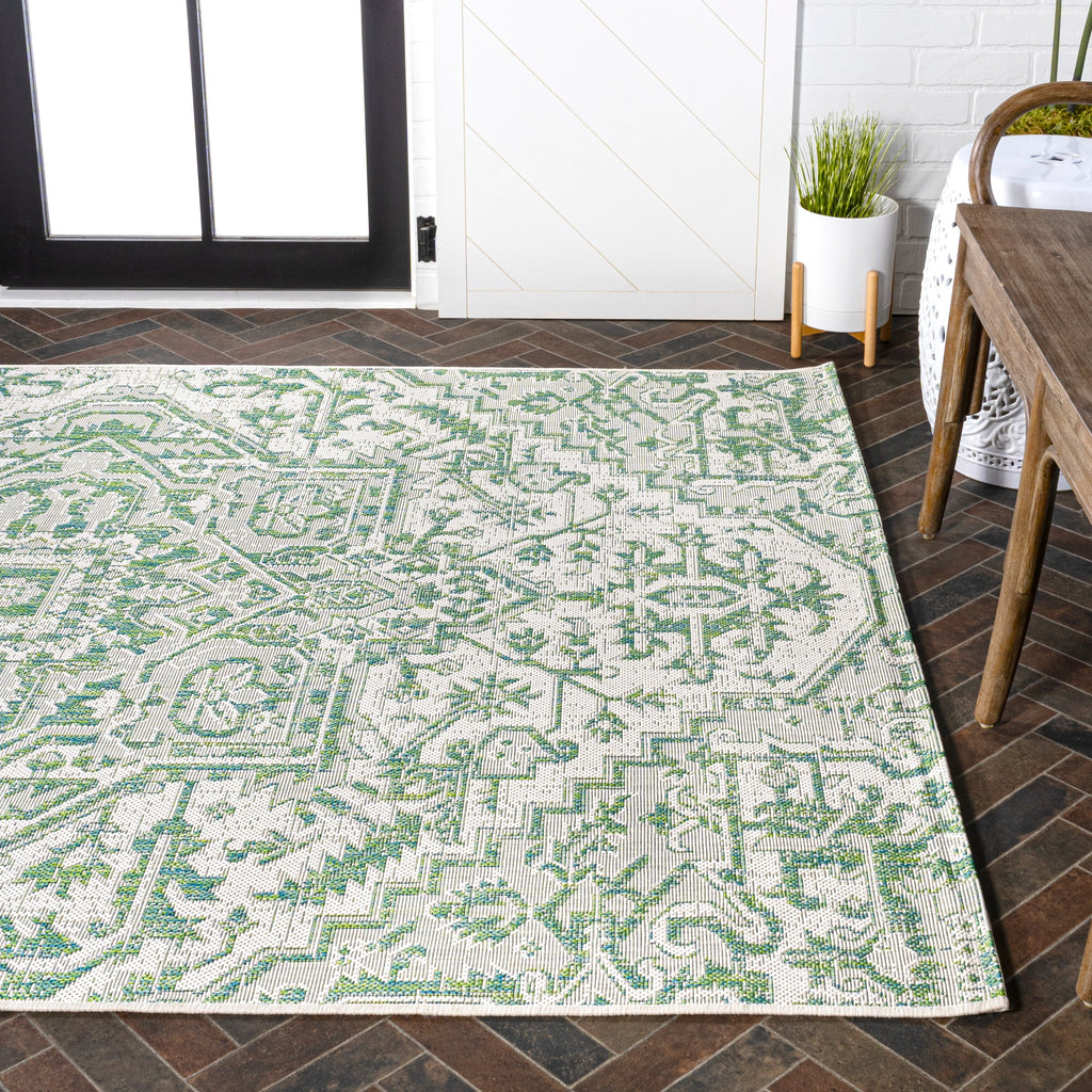 JONATHAN Y Charleston Medallion Indoor/Outdoor Area Rug