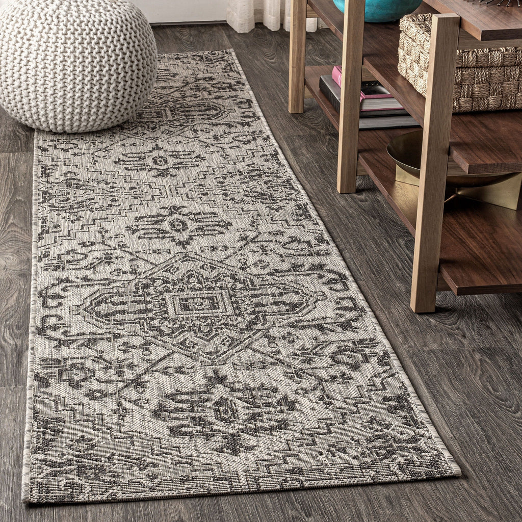 JONATHAN Y Charleston Medallion Indoor/Outdoor Area Rug