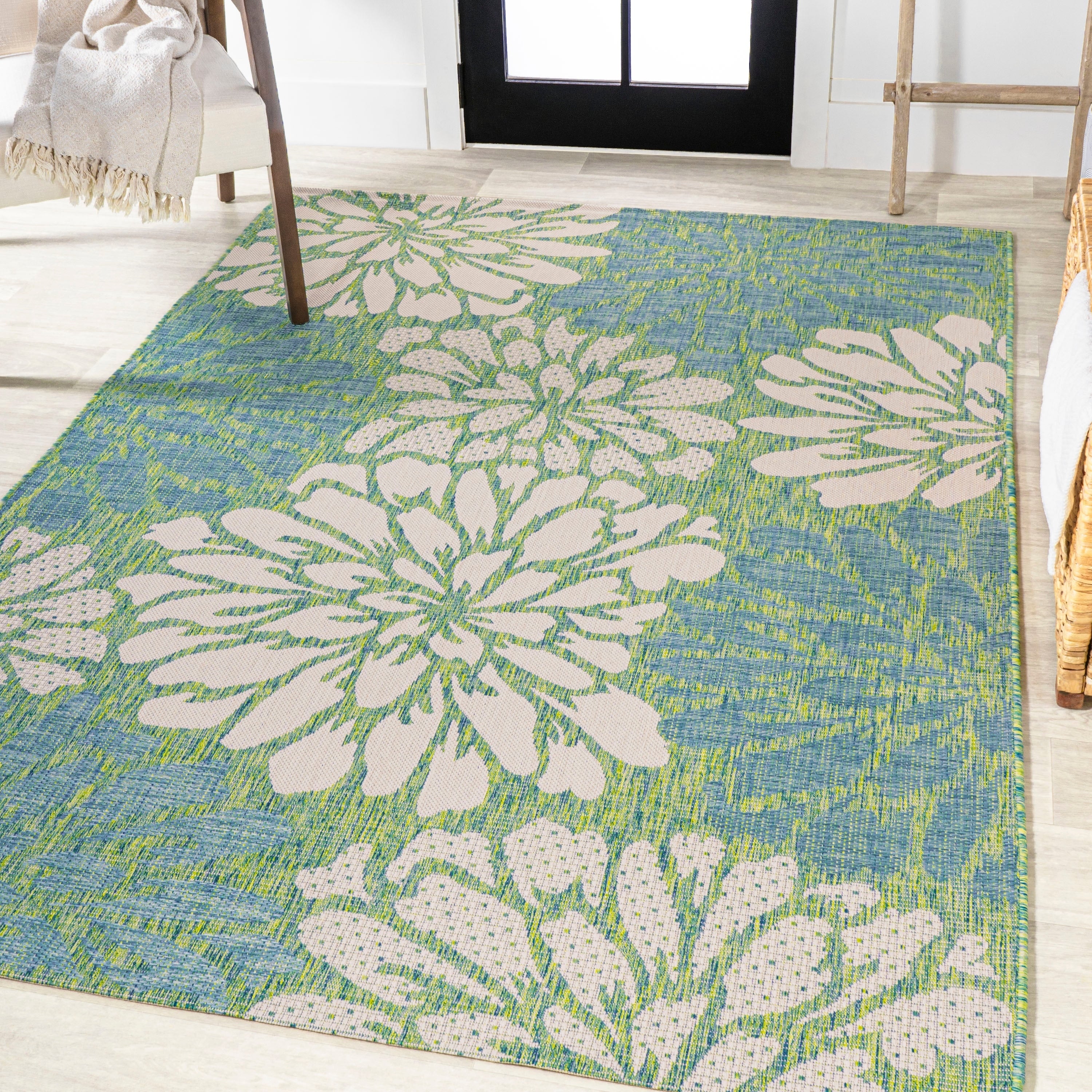 JONATHAN Y Floral Textured Weave Indoor/Outdoor Area Rug