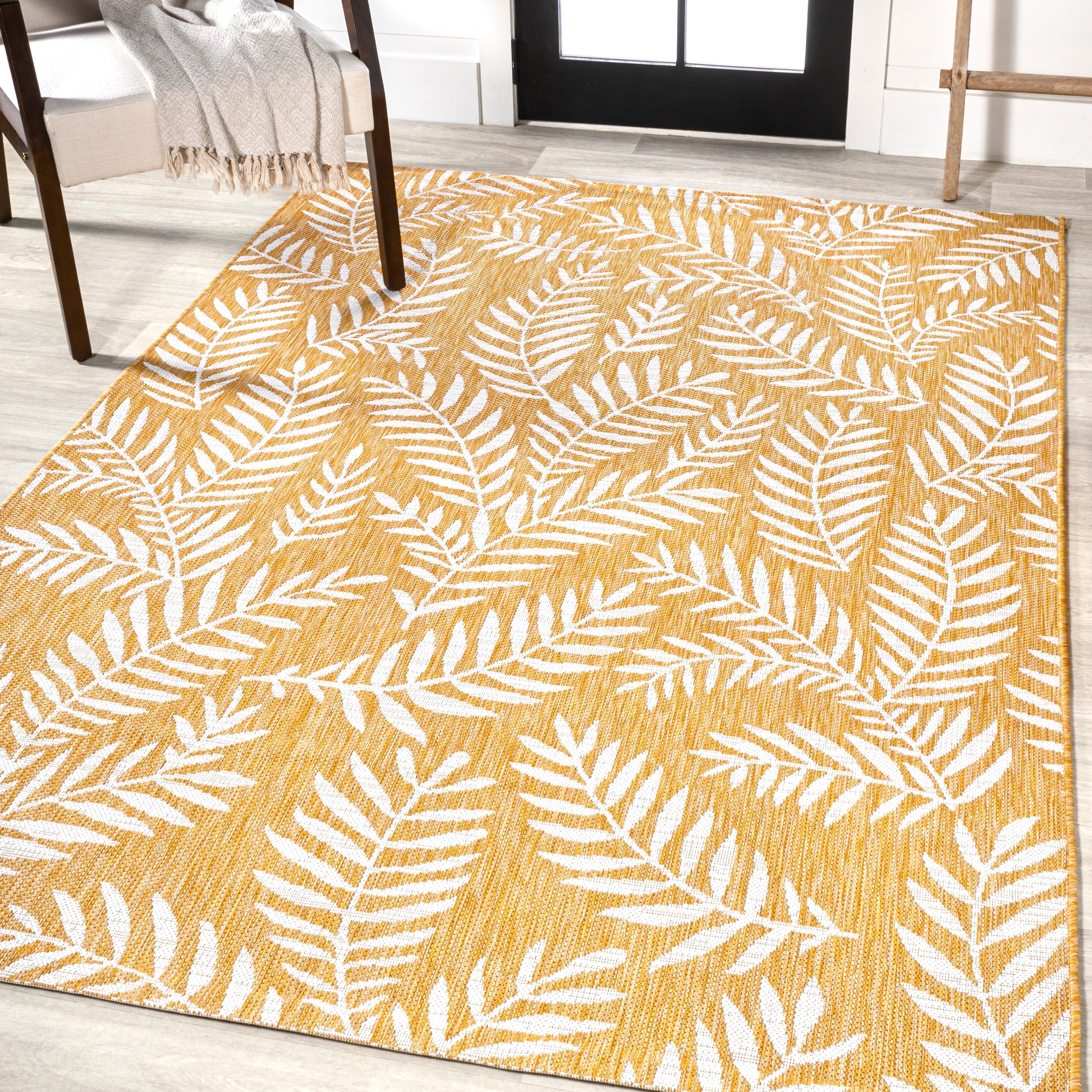 JONATHAN Y Galon Palm Frond Indoor/Outdoor Area Rug