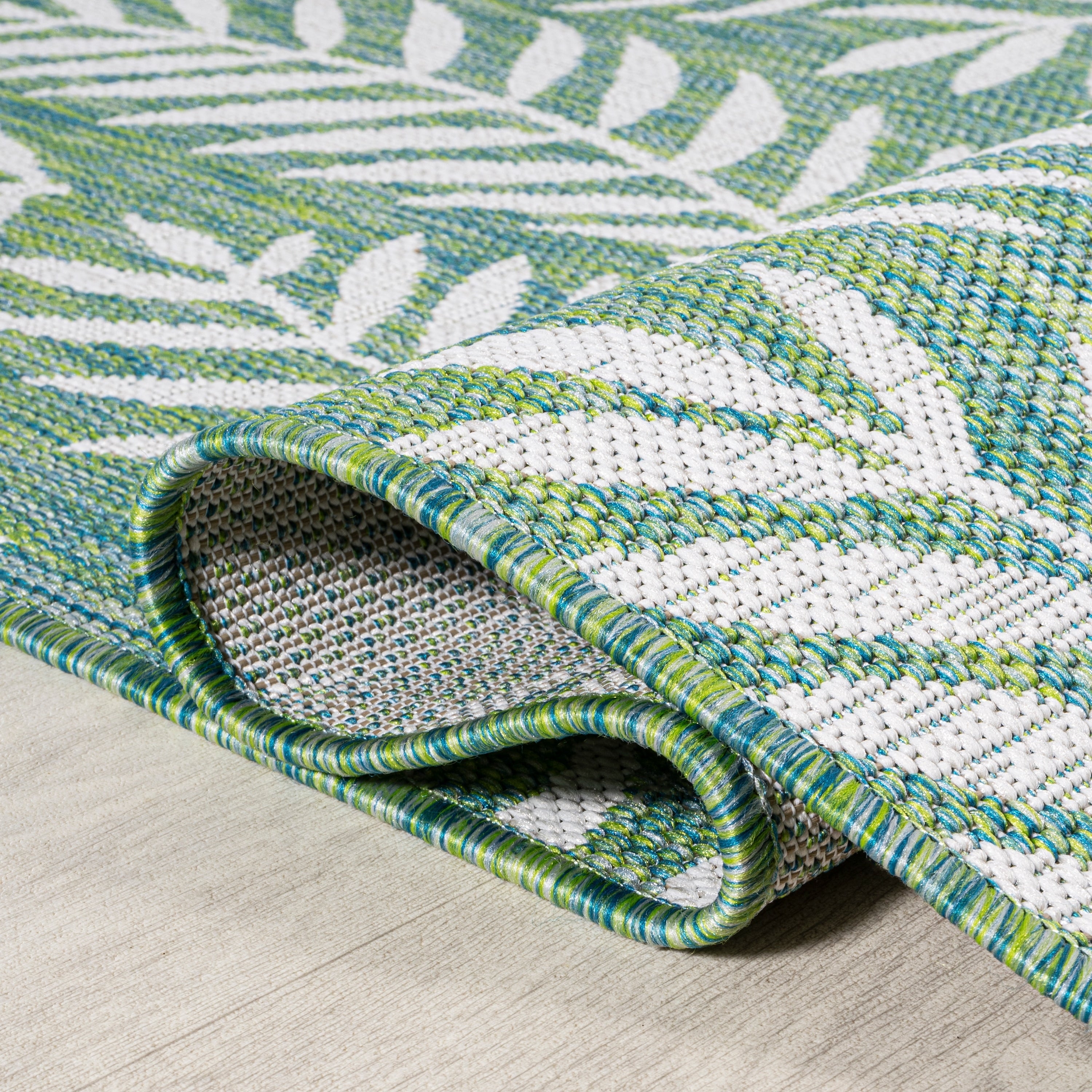 JONATHAN Y Galon Palm Frond Indoor/Outdoor Area Rug