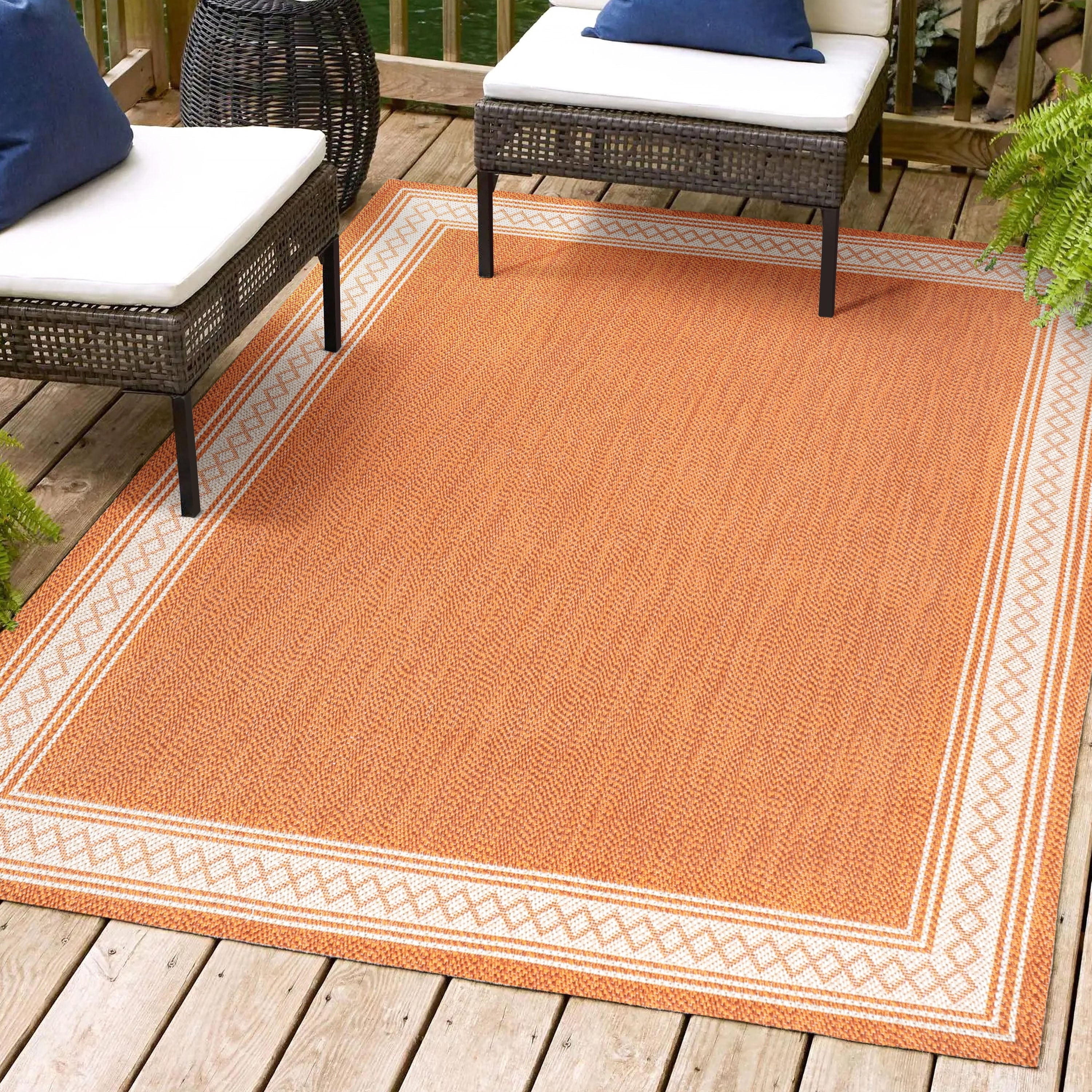 JONATHAN Y Havana Classic Diamond Border Indoor/Outdoor Area Rug