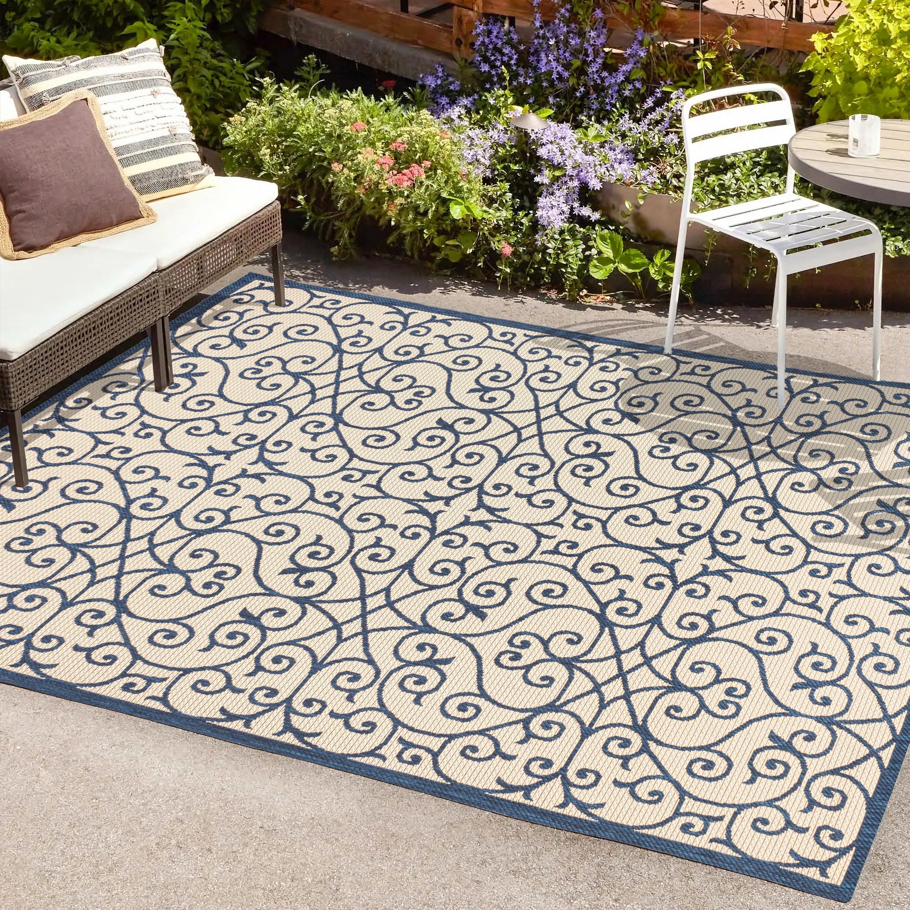 JONATHAN Y Ourika Textured Weave Indoor/Outdoor Area Rug