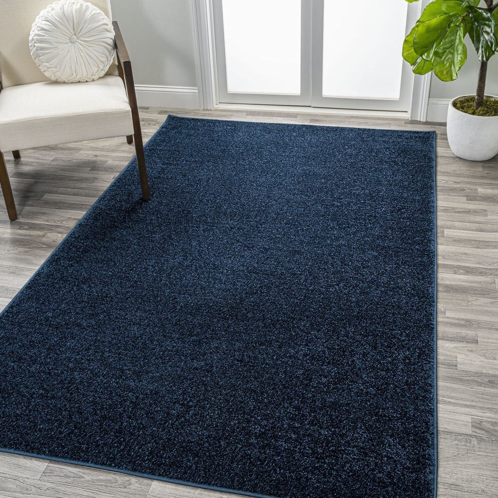 JONATHAN Y Tumbling Solid Low-Pile Area Rug