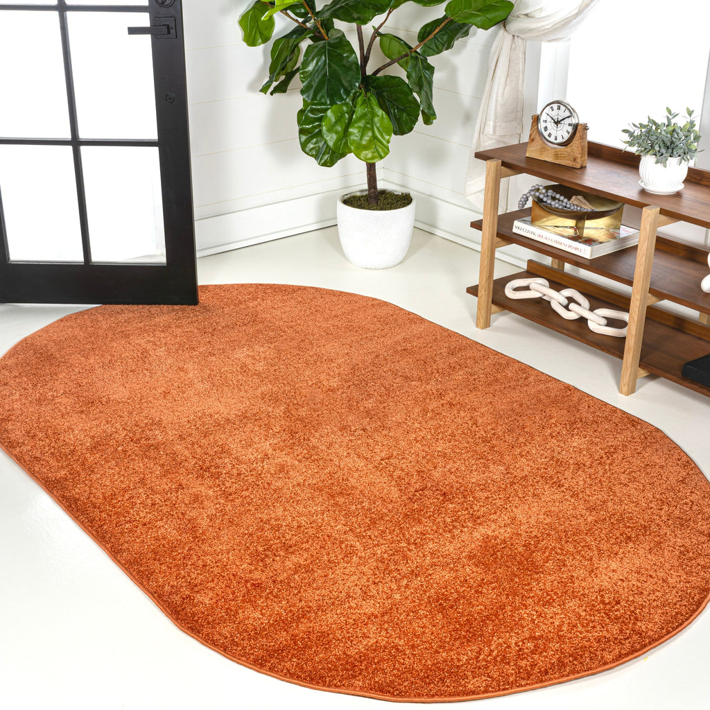 JONATHAN Y Tumbling Solid Low-Pile Area Rug