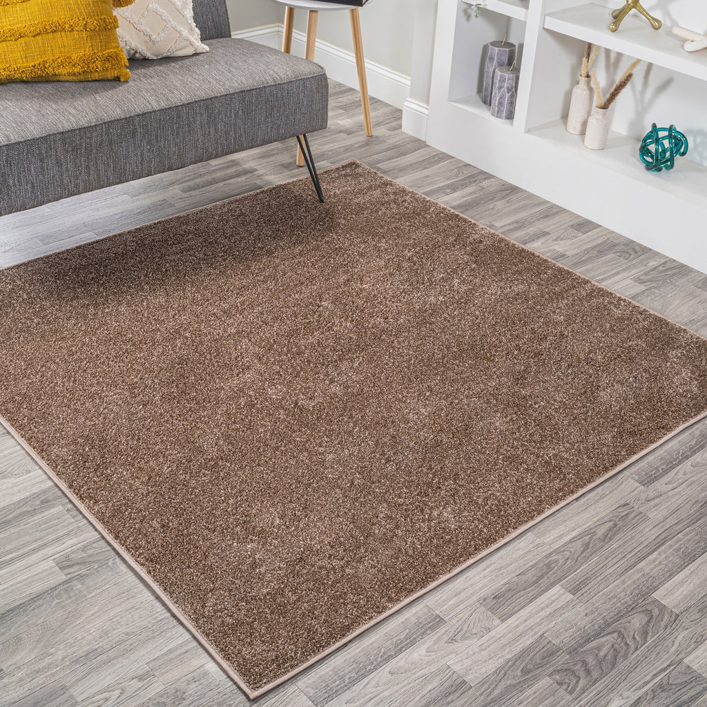 JONATHAN Y Tumbling Solid Low-Pile Area Rug