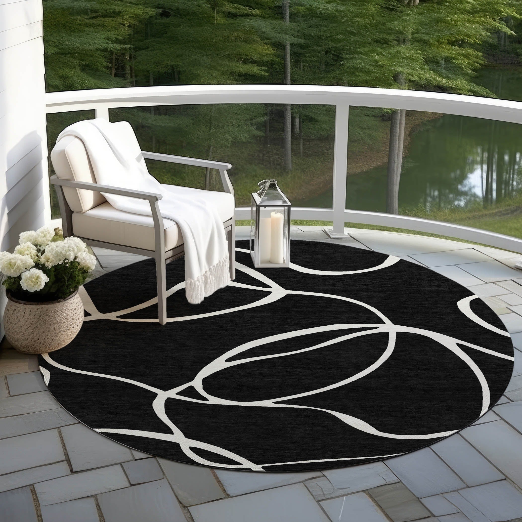 Machine Washable Indoor/ Outdoor Abstract Modern Chantille Rug