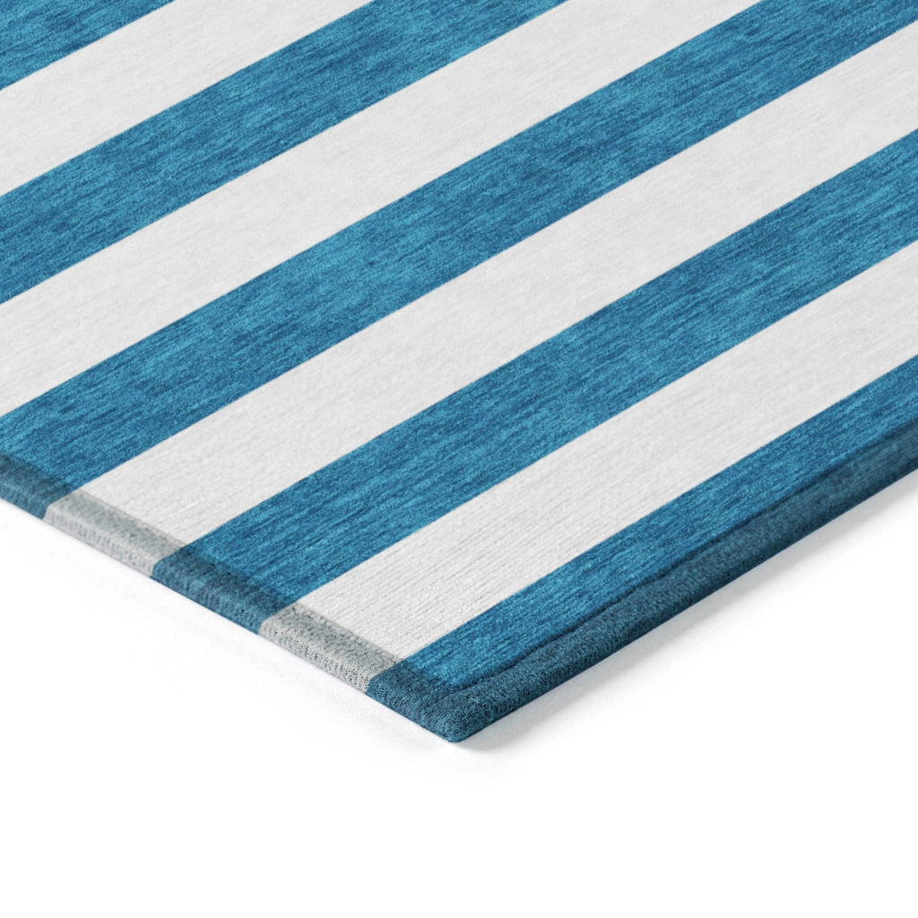 Machine Washable Indoor/ Outdoor Cabana Stripe Chantille Rug