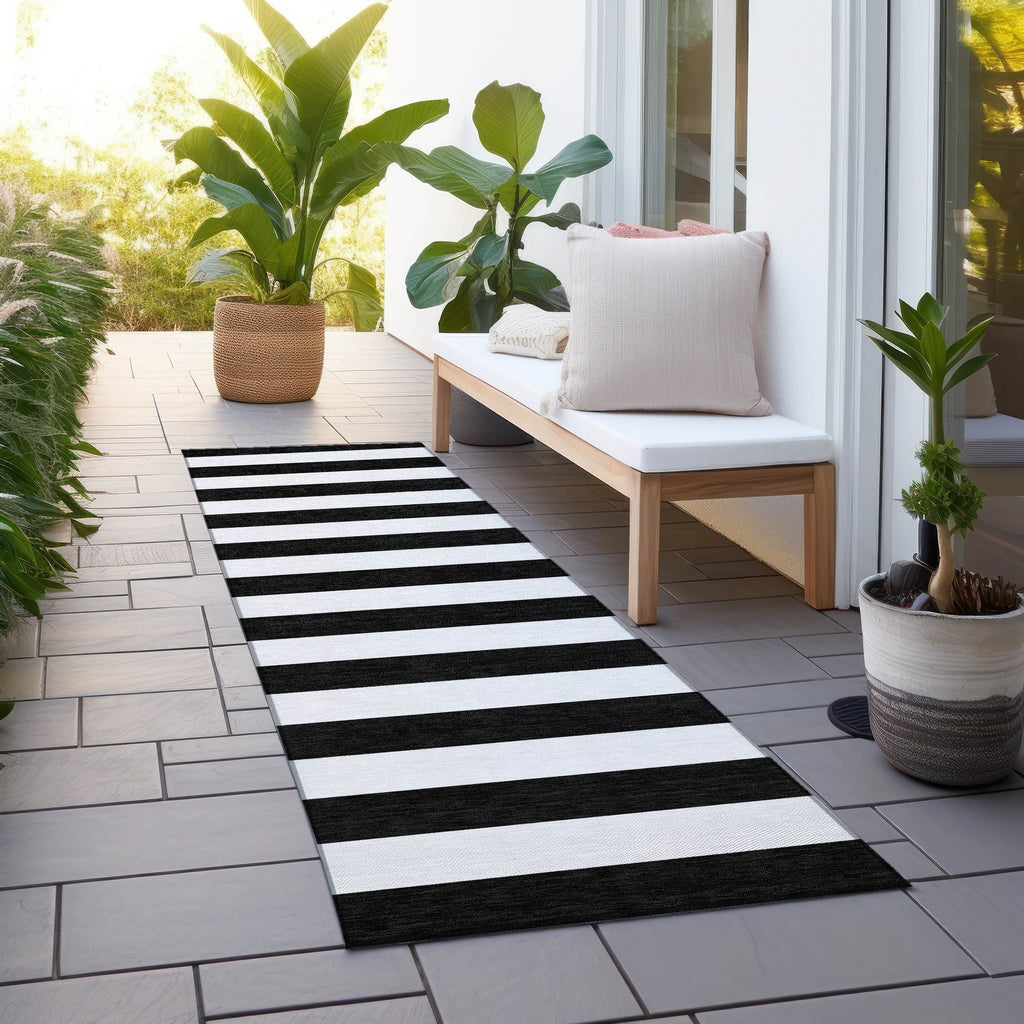 Machine Washable Indoor/ Outdoor Cabana Stripe Chantille Rug