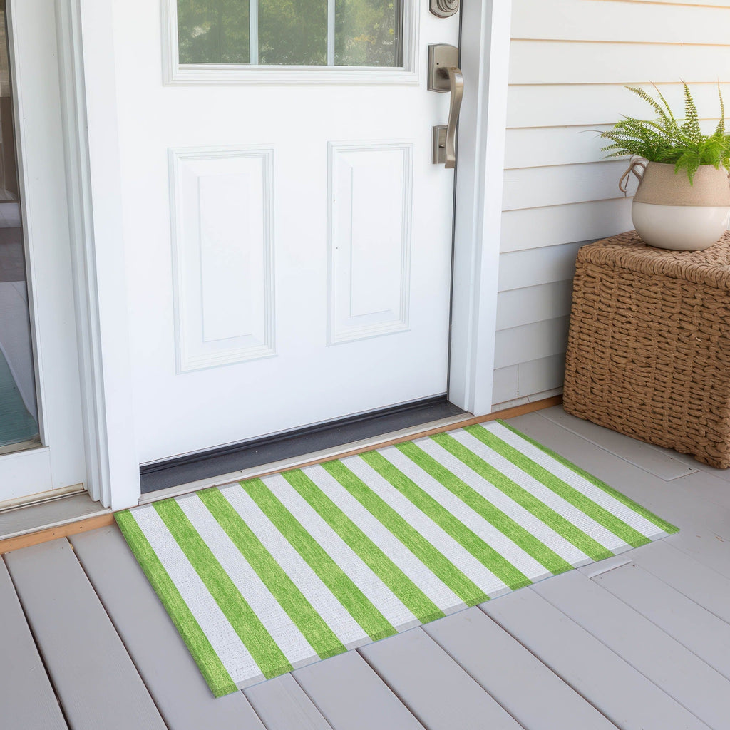 Machine Washable Indoor/ Outdoor Cabana Stripe Chantille Rug