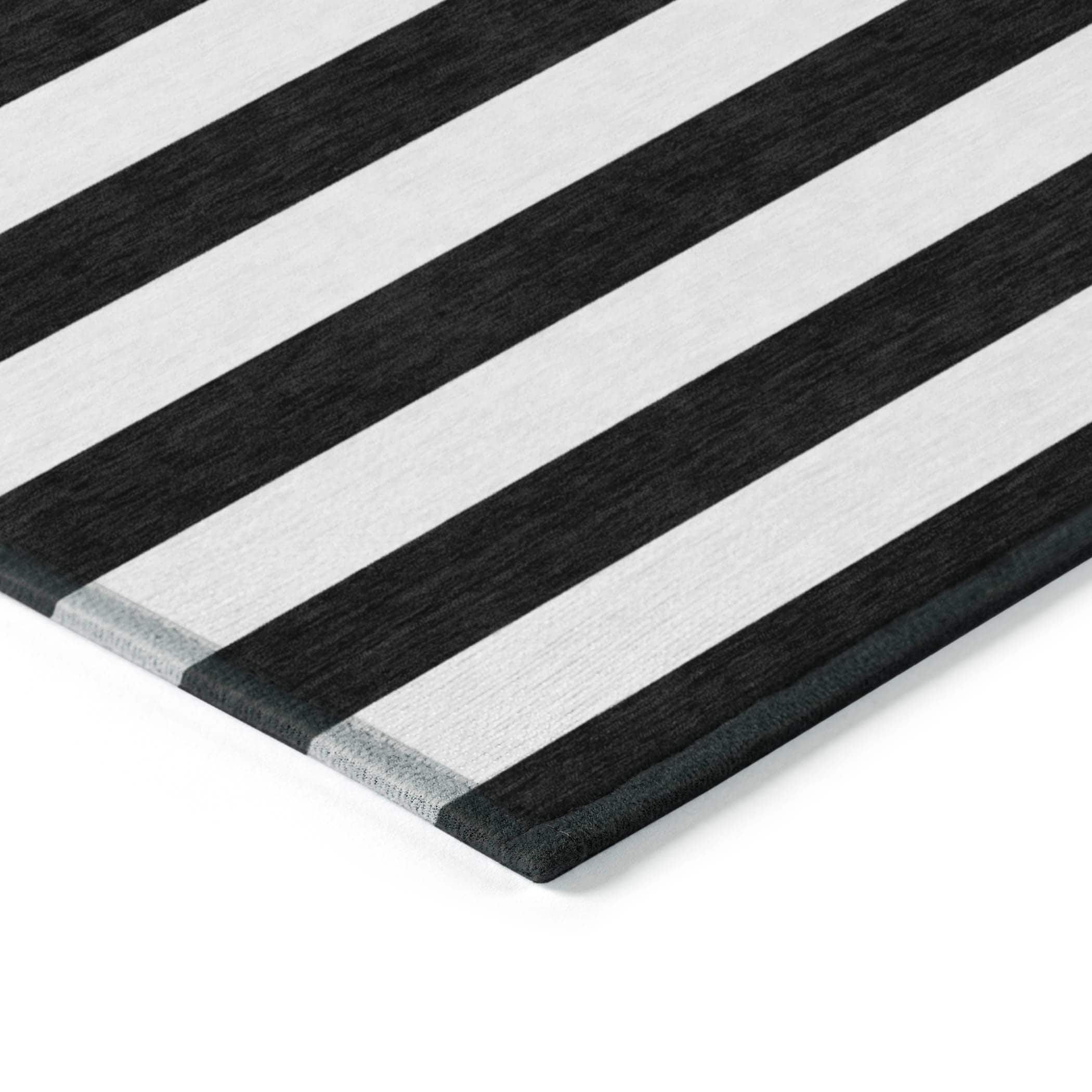 Machine Washable Indoor/ Outdoor Cabana Stripe Chantille Rug