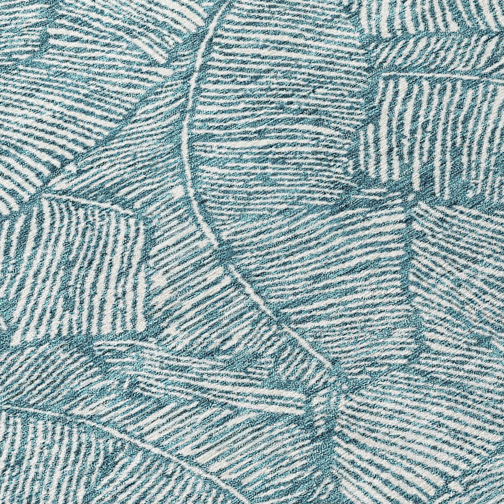 Machine Washable Indoor/ Outdoor Chantille Tropical Palm Rug