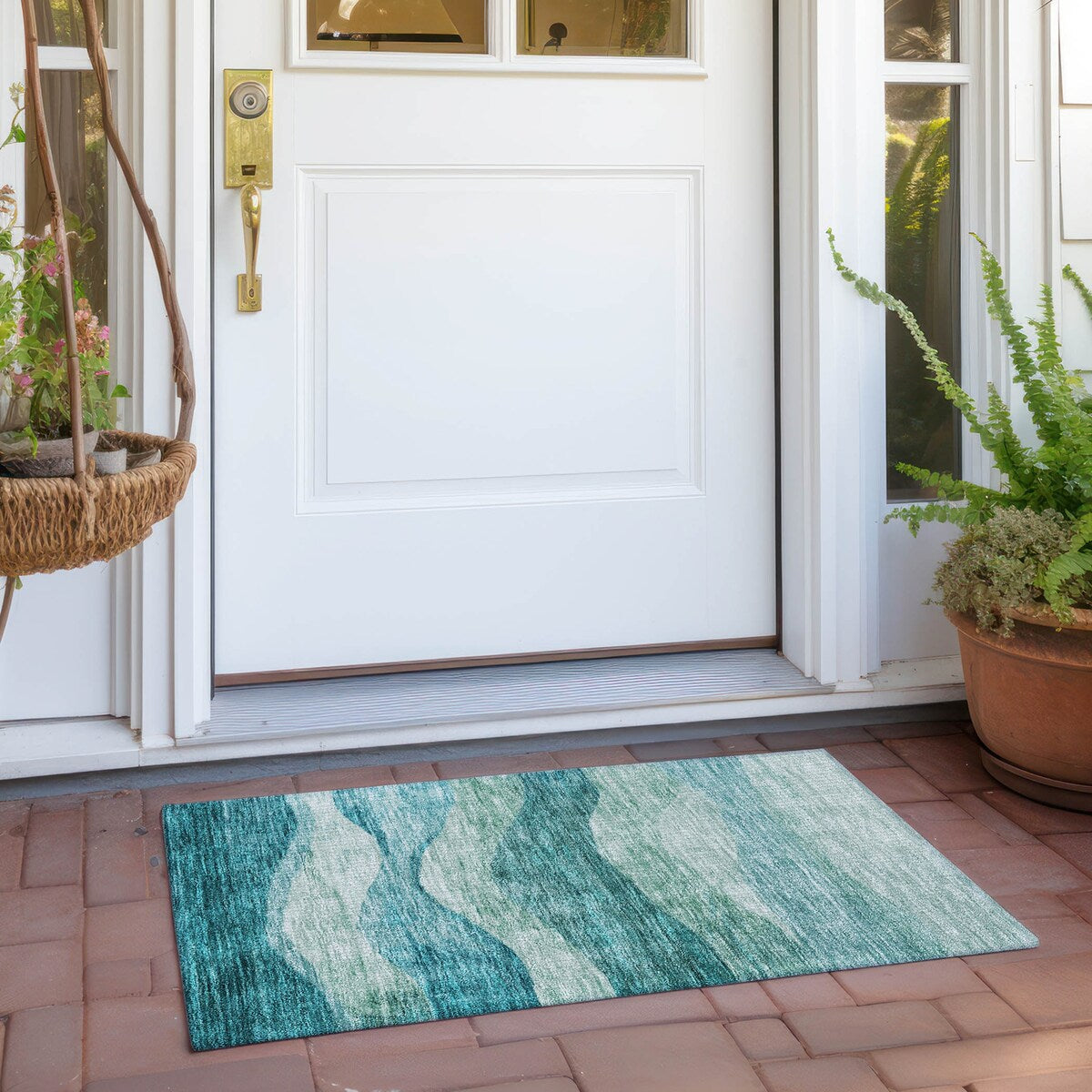 Machine Washable Indoor/ Outdoor Contemporary Waves Chantille Rug