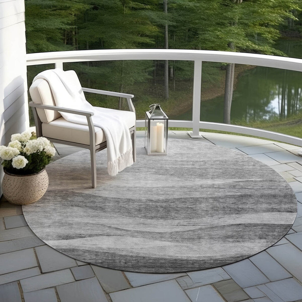 Machine Washable Indoor/ Outdoor Contemporary Waves Chantille Rug