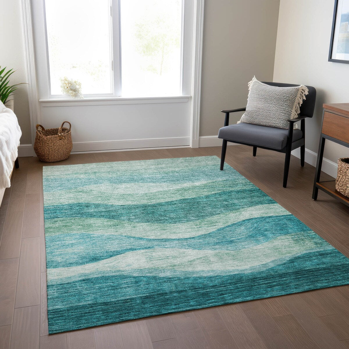 Machine Washable Indoor/ Outdoor Contemporary Waves Chantille Rug