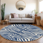 Machine Washable Indoor/ Outdoor Modern Animal Print Chantille Rug
