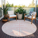 Machine Washable Indoor/ Outdoor Modern Animal Print Chantille Rug