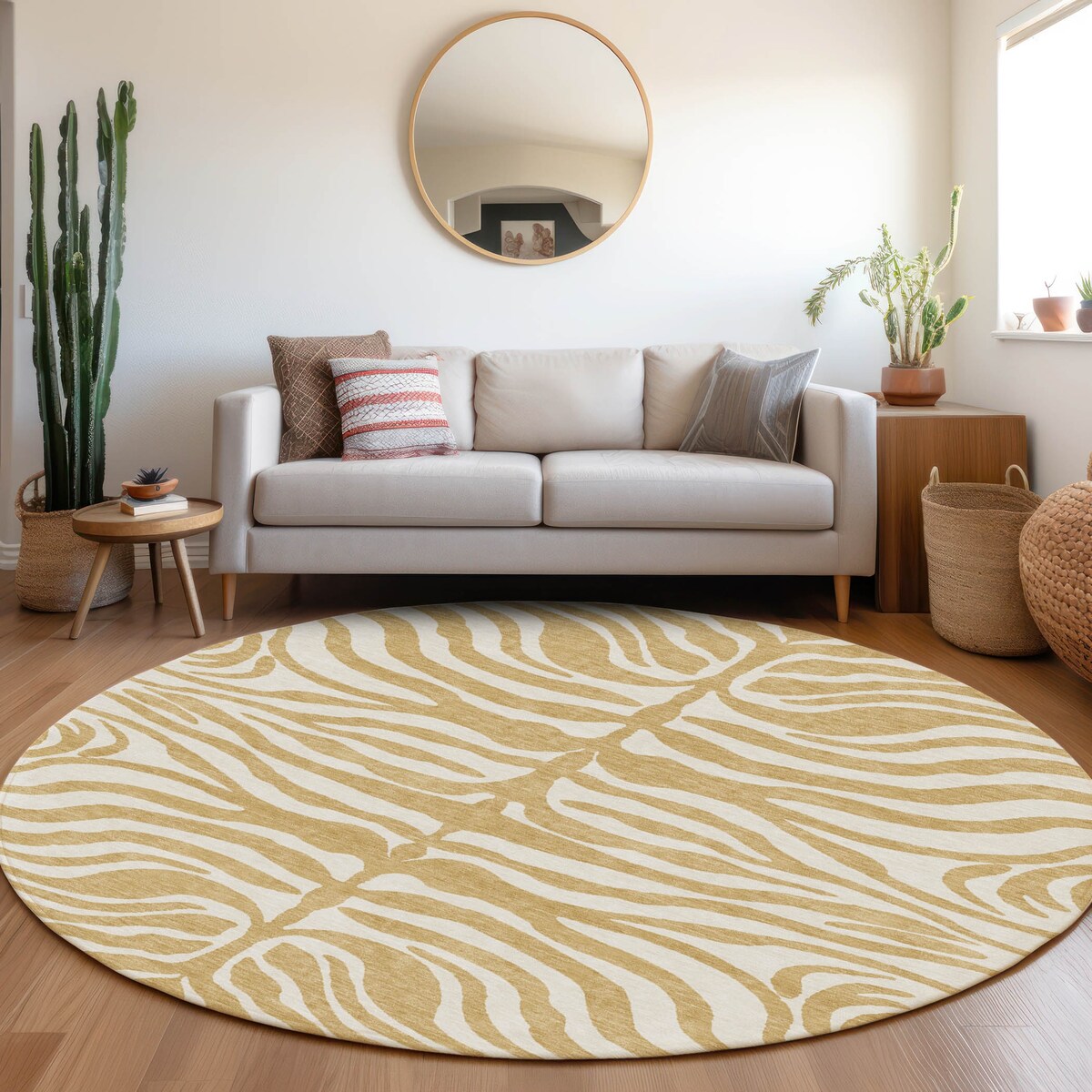 Machine Washable Indoor/ Outdoor Modern Animal Print Chantille Rug