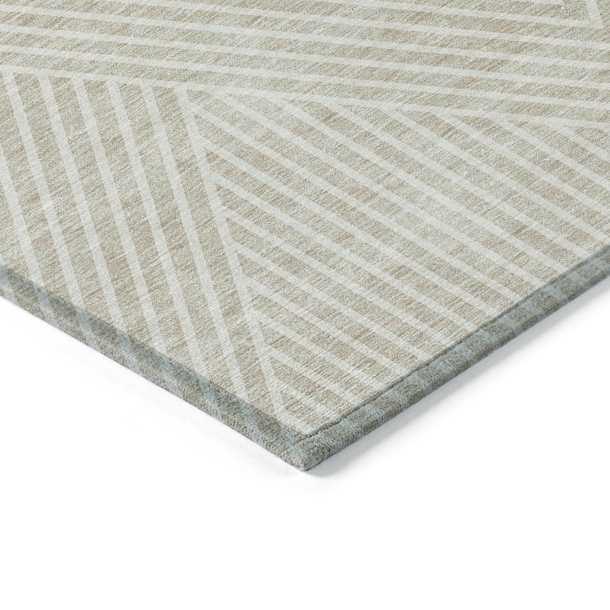 Machine Washable Indoor/ Outdoor Modern Geo Chantille Rug