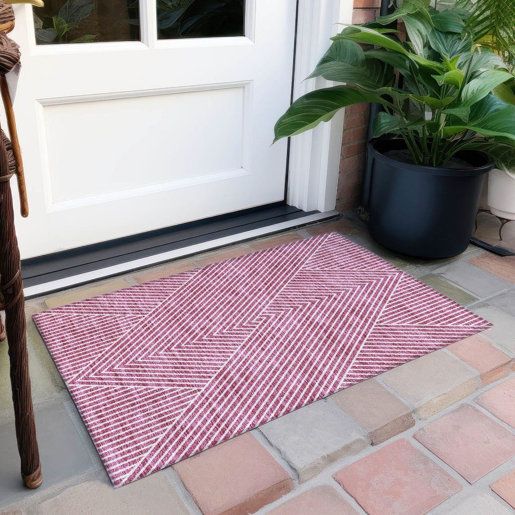 Machine Washable Indoor/ Outdoor Modern Geo Chantille Rug