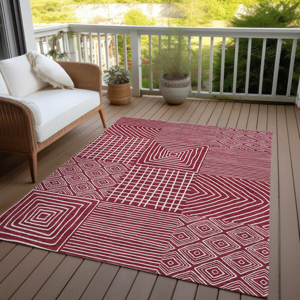 Machine Washable Indoor/ Outdoor Modern Mosaic Chantille Rug