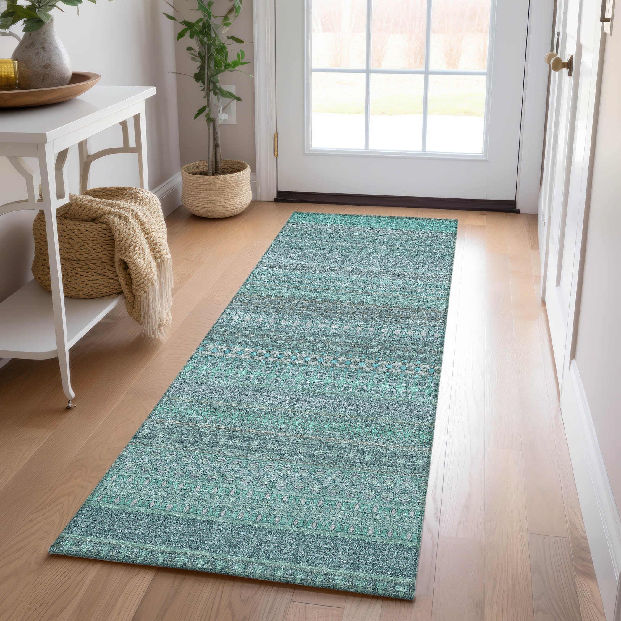 Machine Washable Indoor/ Outdoor Moroccan Stripes Chantille Rug