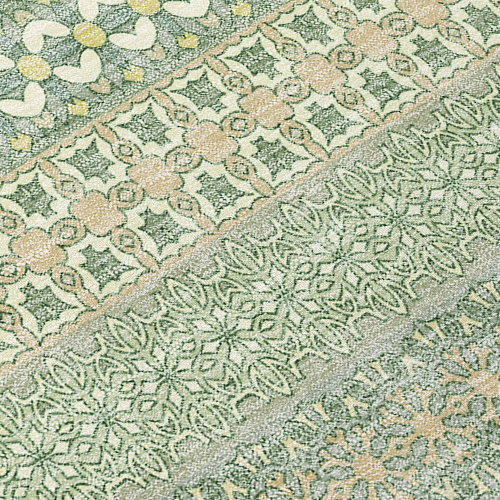 Machine Washable Indoor/ Outdoor Moroccan Stripes Chantille Rug