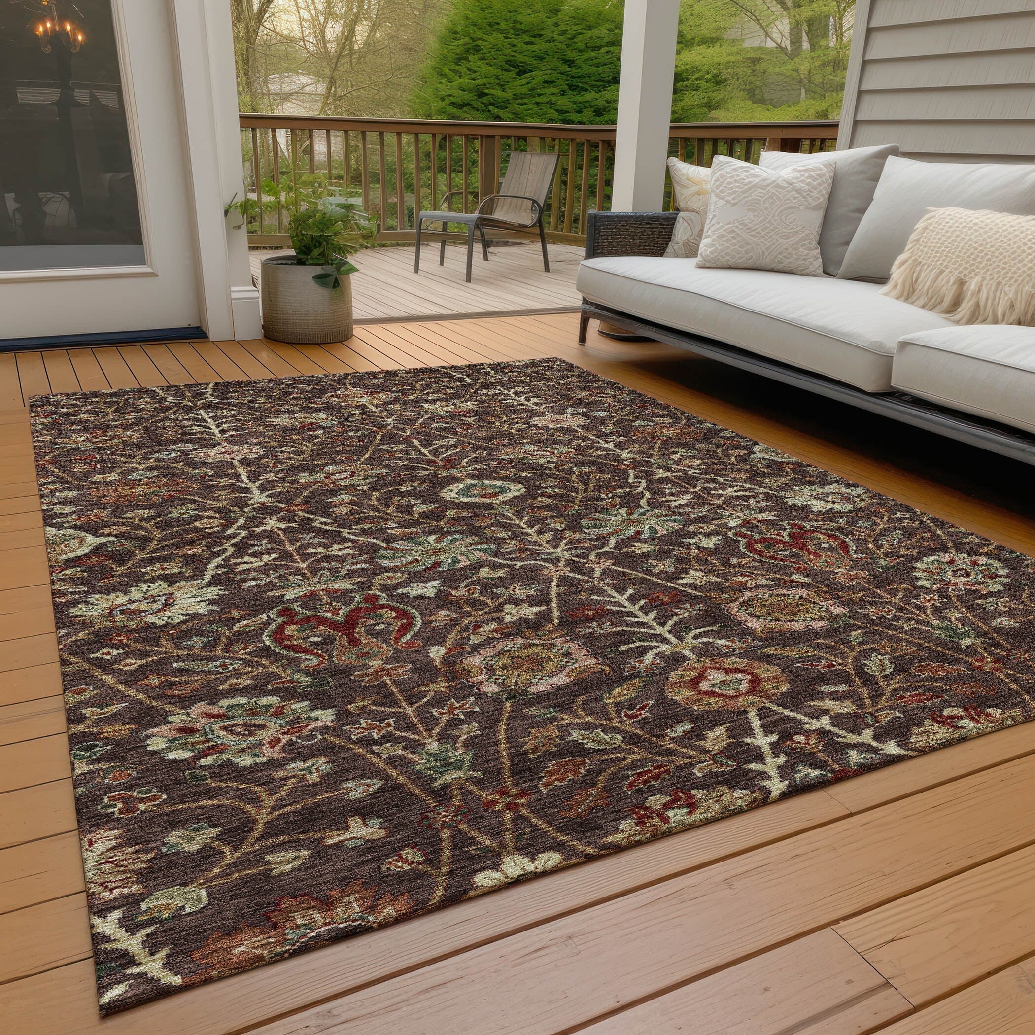 Machine Washable Indoor/ Outdoor Traditional Kashan Chantille Rug