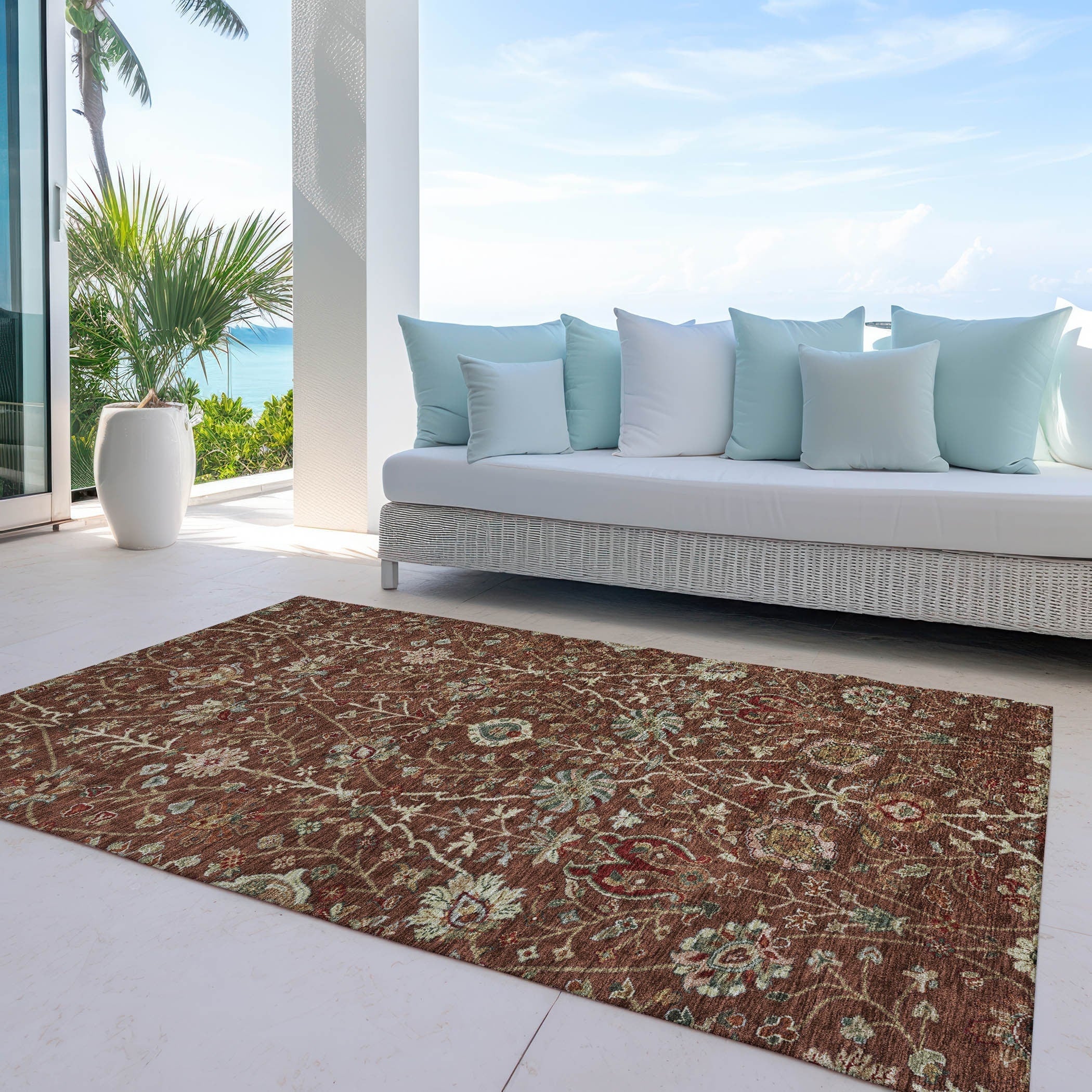Machine Washable Indoor/ Outdoor Traditional Kashan Chantille Rug