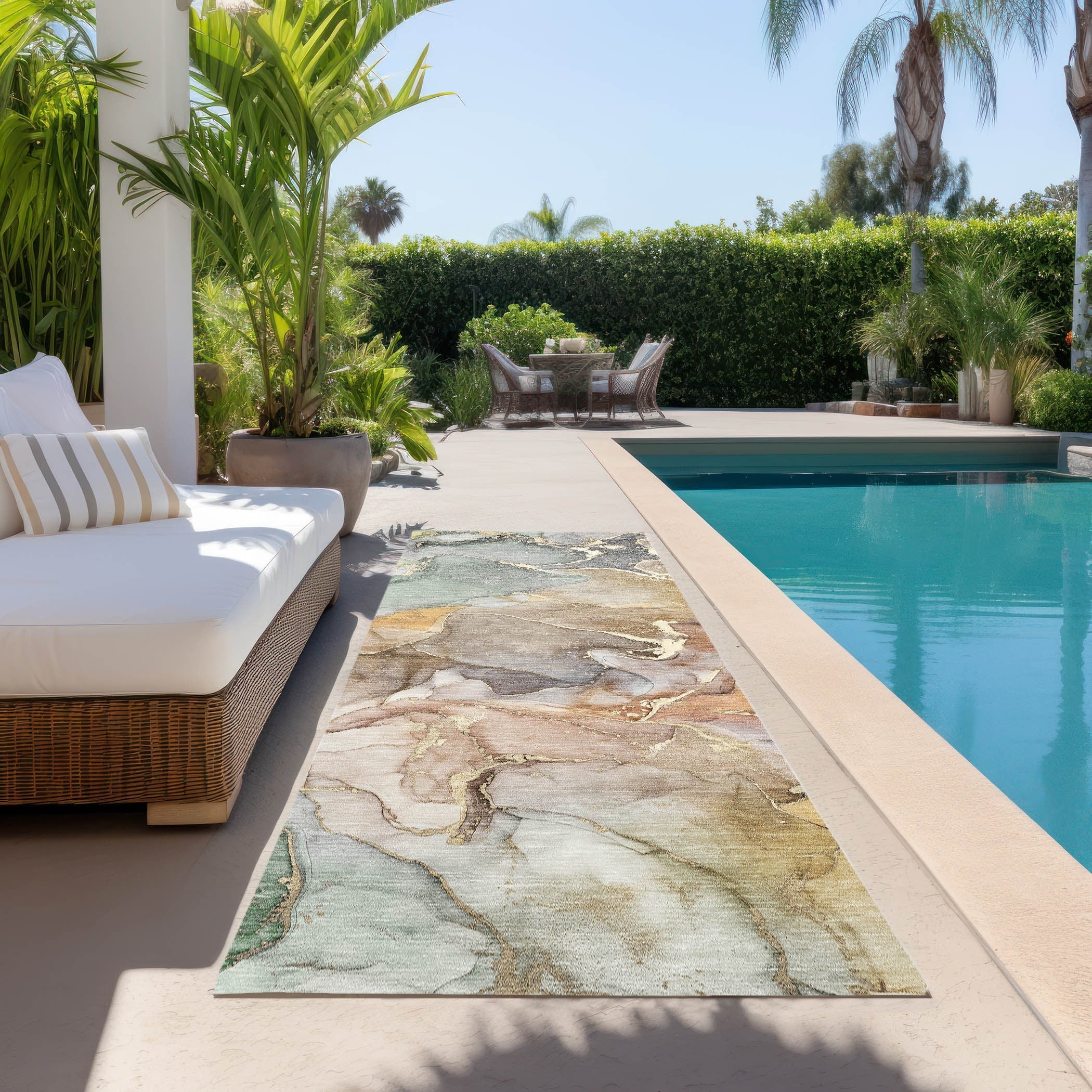 Machine Washable Indoor/ Outdoor Chantille Watercolor Rug